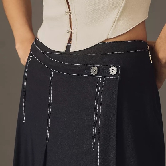 NWT Anthropologie Maeve Edie Asymmetrical Stitched Midi Skirt navy size 0 linen - Picture 2 of 10